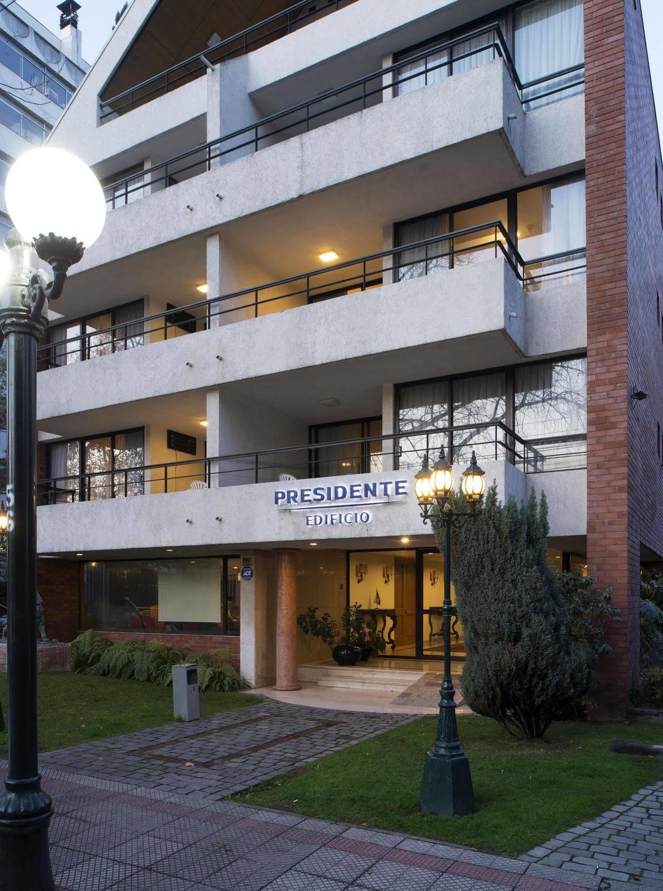 Presidente Edificio Santiago Aparthotel Buitenkant foto